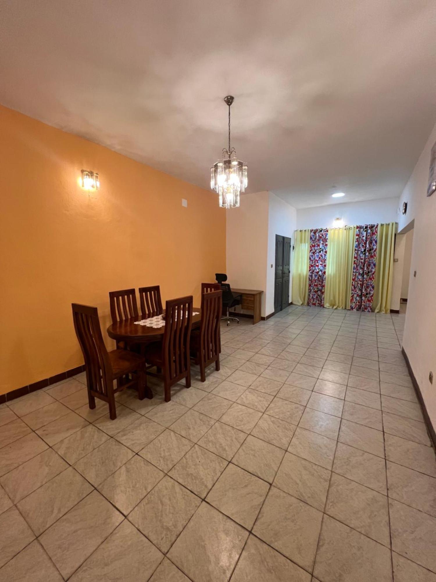 Ma Cabane Yaoundé Екстериор снимка